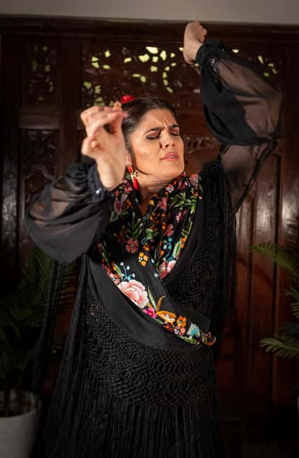 Seville: Flamenco Show at Tablao Almoraima in Triana - Tips Before You Go: How to Make the Most of Your Seats