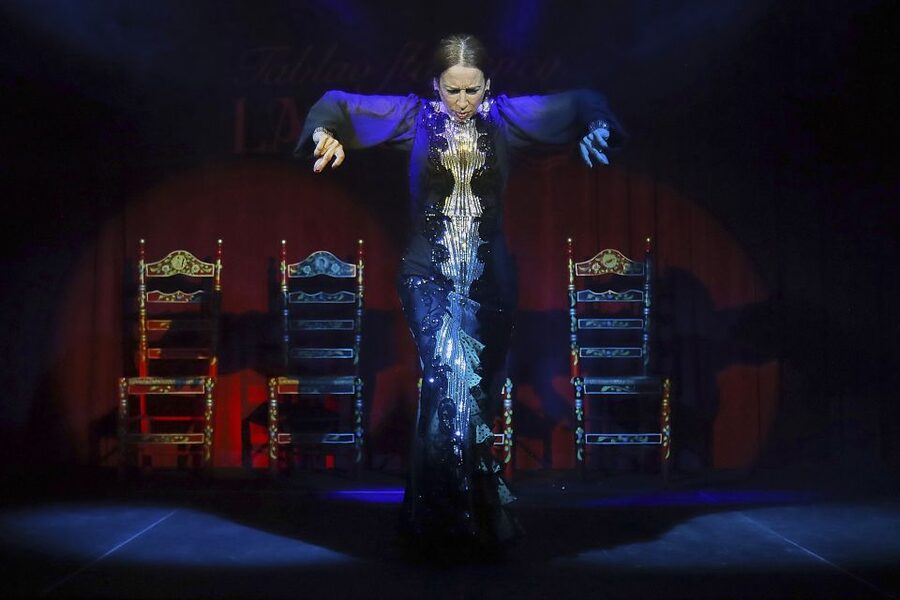 Seville: Flamenco Show Ticket at Tablao Flamenco Las Setas - Your Cocktail and How It Fits the Night