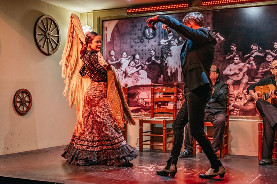 Seville: Flamenco Show with Andalusian Dinner at La Cantaora - The La Cantaora Setup That Makes Flamenco Feel Close