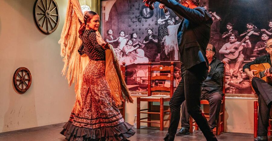Seville: Flamenco Show with Andalusian Dinner at La Cantaora - Finding Tablao Flamenco La Cantaora Sevilla and What Timing Means