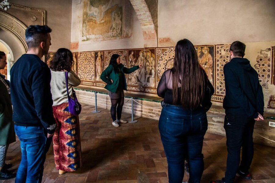 Seville: Game of Thrones and Roman Empire Italica Tour - How much Game of Thrones you should expect, and what to do with that info