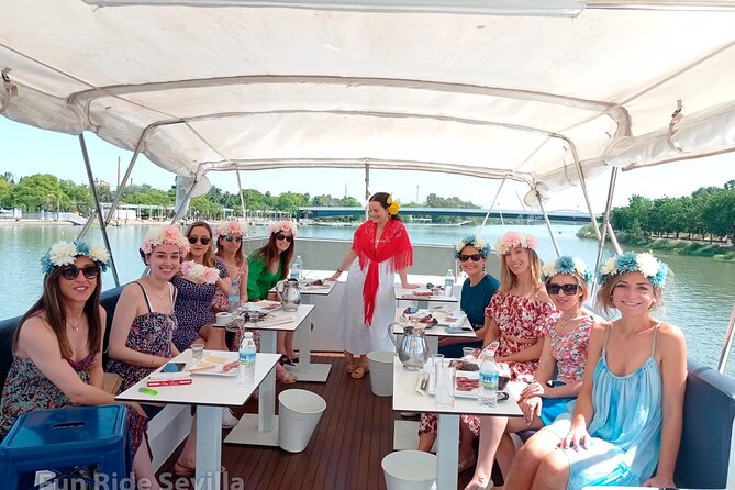 Seville: Guadalquivir River Cruise with Lunch or Dinner - Who should book, and who might want a different plan