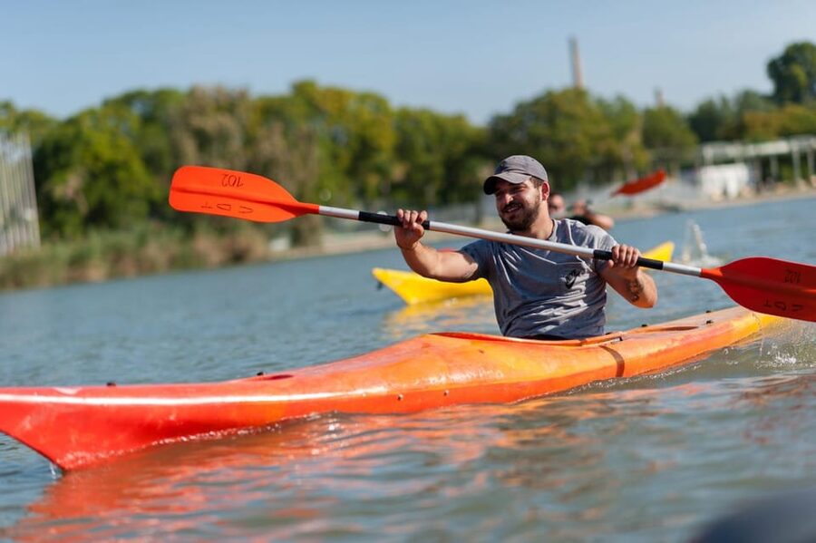 Seville:Guadalquivir River Kayak Tour - What’s Included, and How to Use the Watertight Bottle Option
