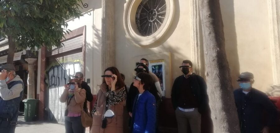 Seville: Guided City Walking Tour with 3D contents - Price and Value: Is $35 Worth It for VR-Layered Seville?