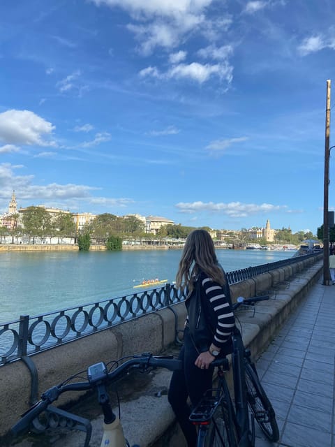 Seville: Guided Tour by Electric Bike - Pacing, Small Groups, and the Comfort Factor