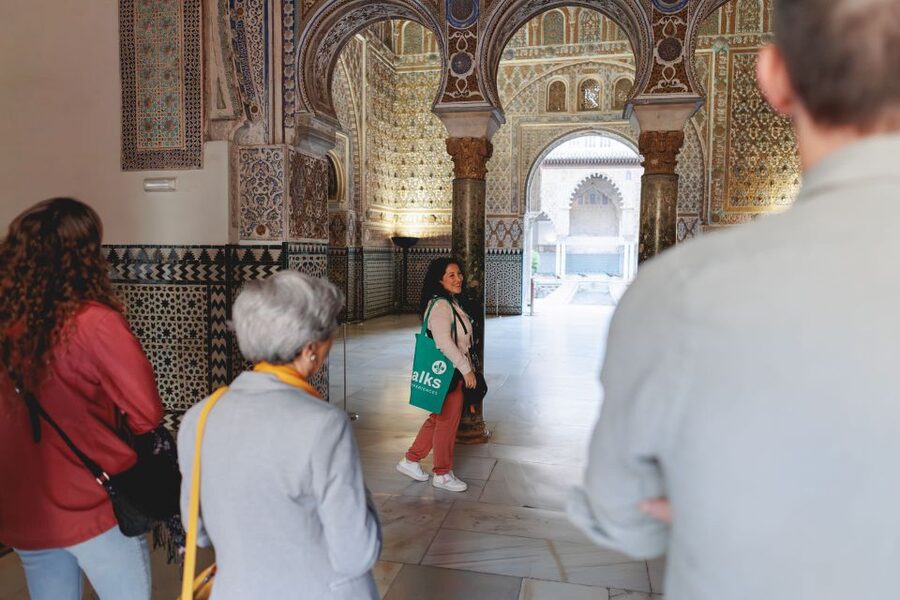 Seville: Guided Walking Tour with Alcazar & Cathedral Access - Seville Cathedral Entry: Fast Track to the Tomb of Columbus