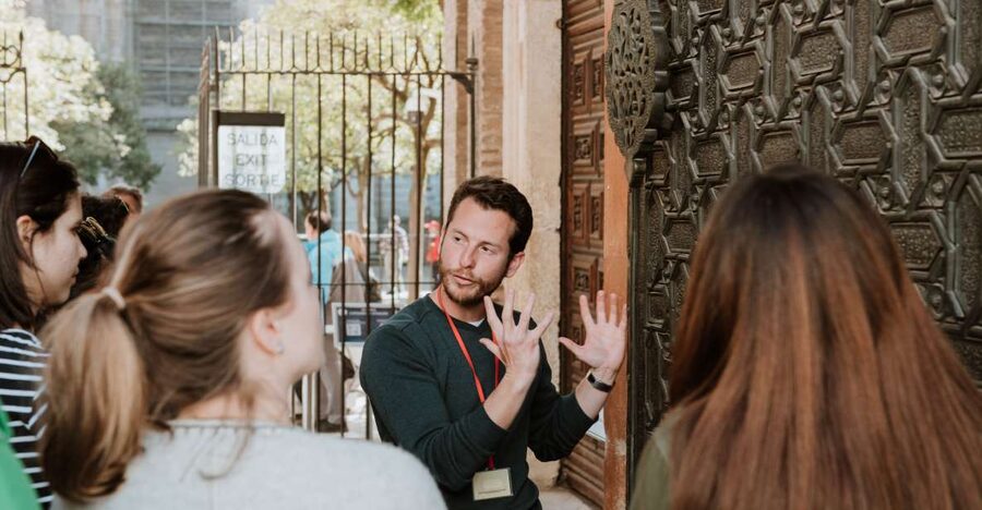 Seville: Guided Walking Tour with Optional Breakfast - Why breakfast-first makes this Seville tour click
