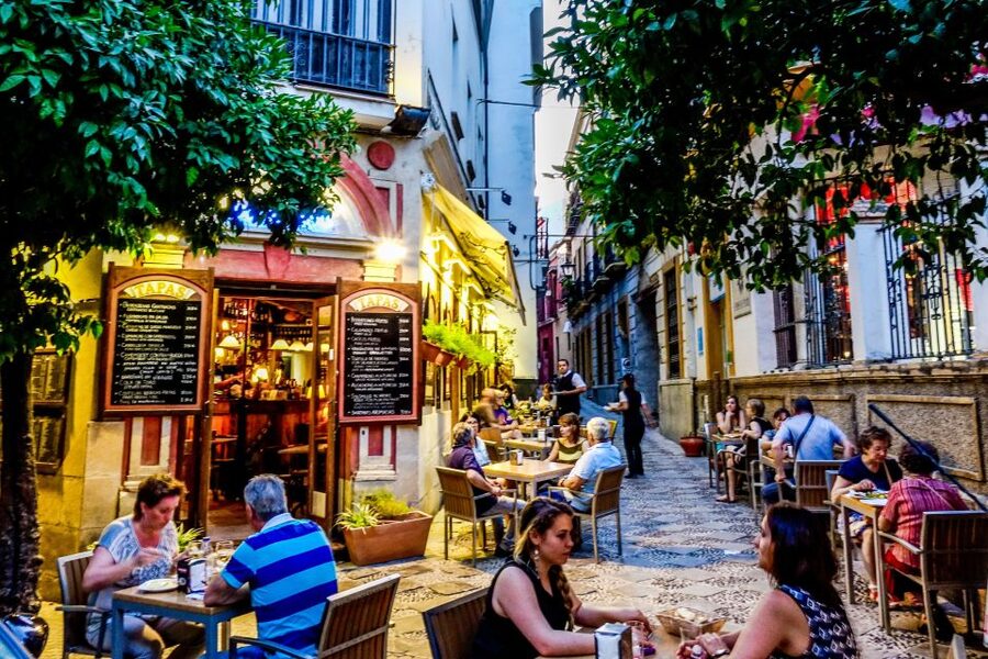 Seville: Half-Day Flamenco & Tapas Night - Timing inside a 4-hour night, and why the pacing feels right