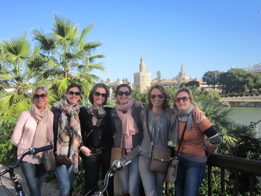 Seville: Highlights City Bike Tour - Plaza de España and the 1929 exposition details