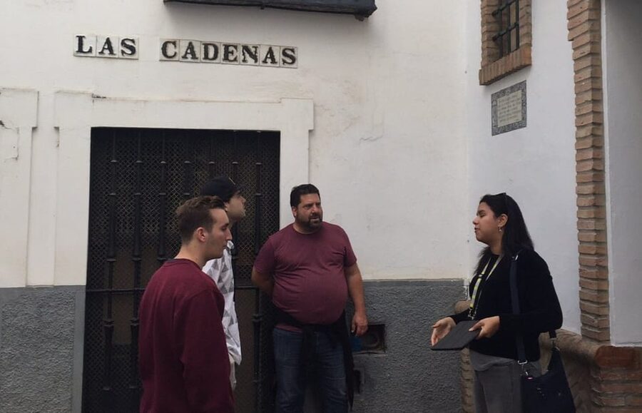 Seville: Jewish History Private Tour - Santa Cruz Quarter: where the story lives in the streets