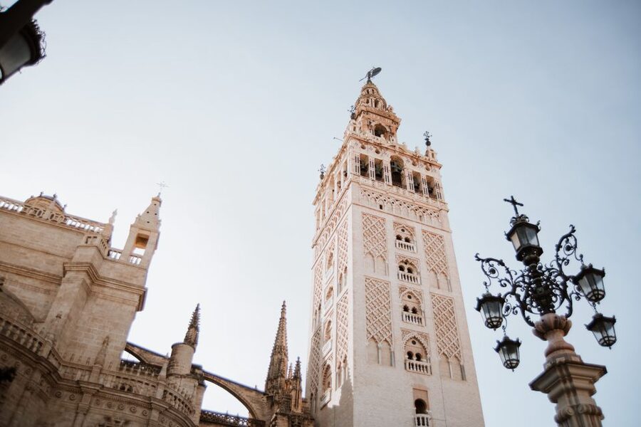 Seville Jewish Quarter walking tour: Santa Cruz District - Plaza de la Alianza, Hospital de los Venerables, and the Golden Age mood