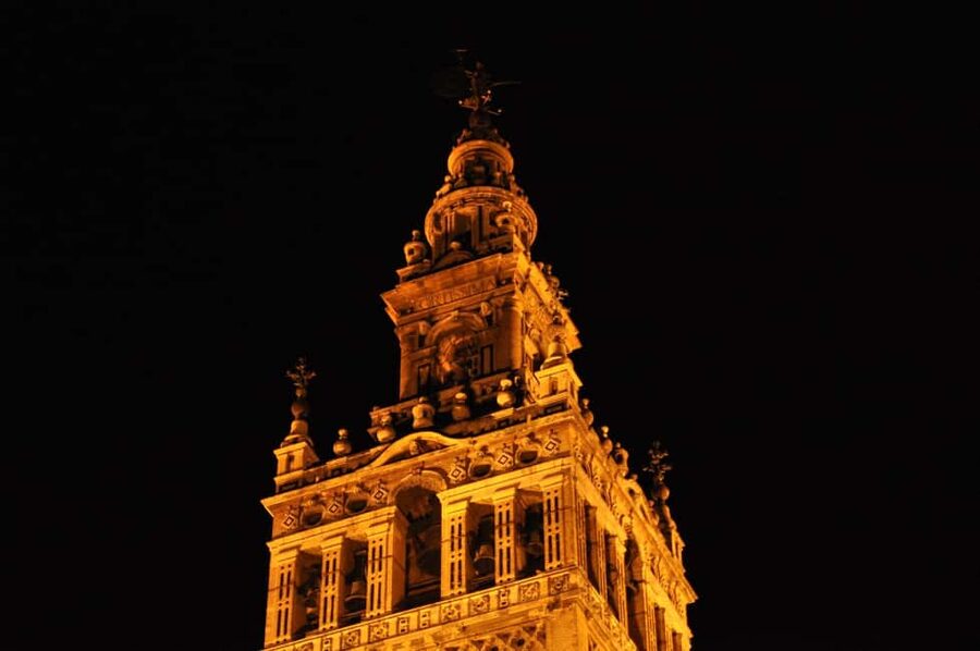 Seville Night Tour A Must See - A 2-hour route built for seeing Seville after dark