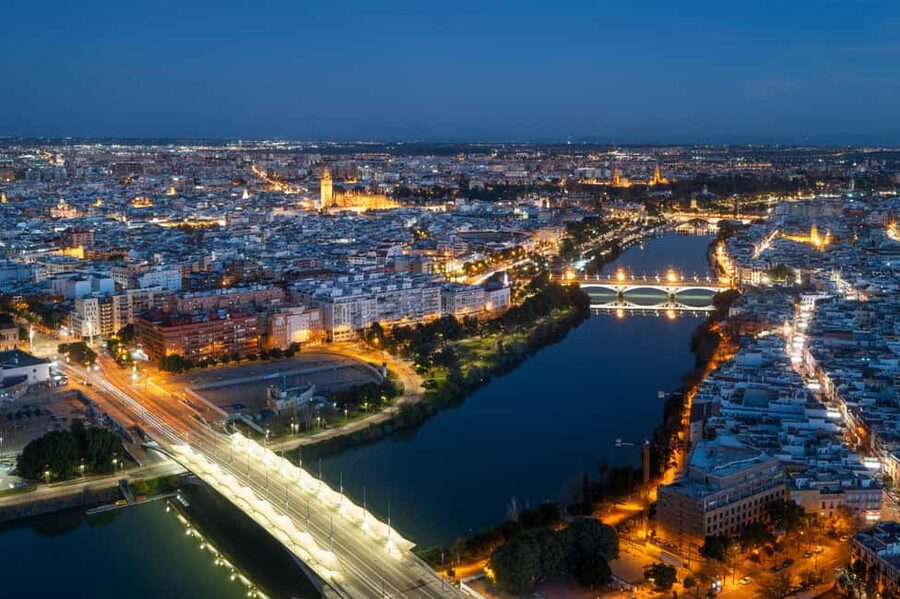 Seville Night Tour A Must See - Finding your group at Pl. de S. Francisco, 17 (and the WhatsApp tip)