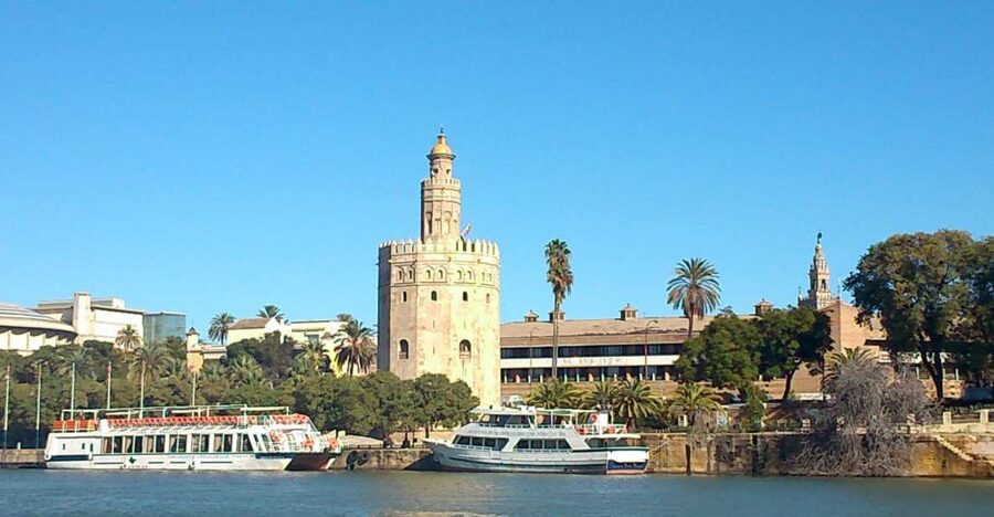Seville Orientation Tour - Outside the Cathedral and Alcázar: orientation views that set your day