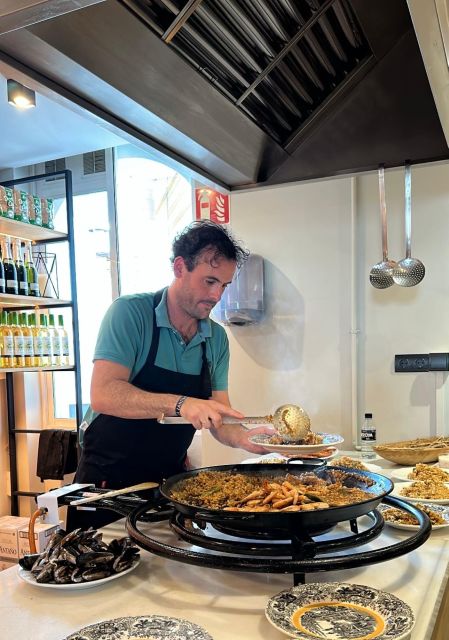 Seville: Paella Dining Experience - Getting There at the Corner by Calle Almirante Lobo and Paseo de las Delicias