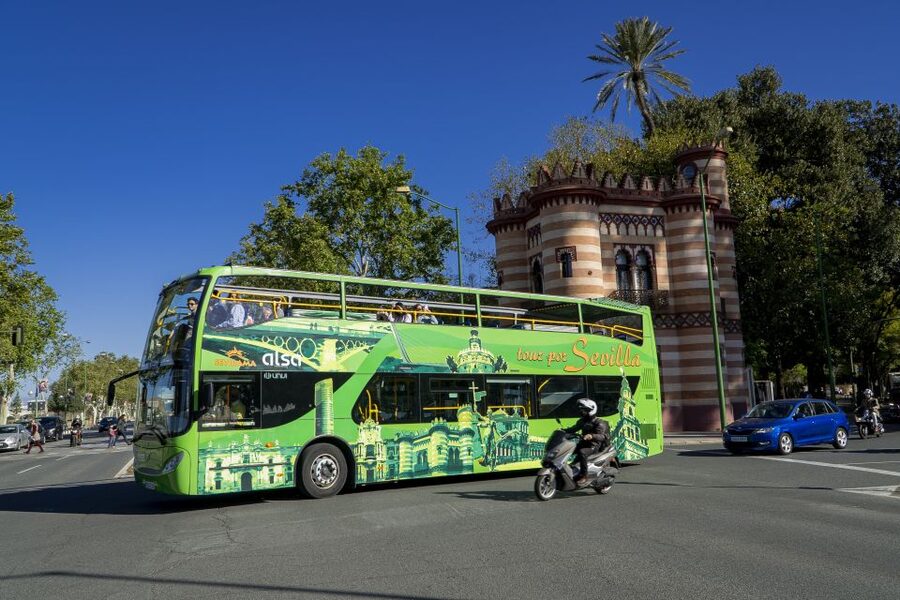 Seville: Panoramic Cruise, Hop-On-Hop-Off Bus & Walking Tour - Torre del Oro to the bridges: the 1-hour Guadalquivir cruise with skyline views