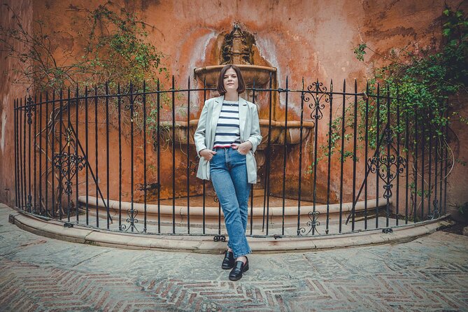 Seville Personalized and Professional Photoshoot - Moving to Parque María Luisa: Softer Scenes for a Second Look