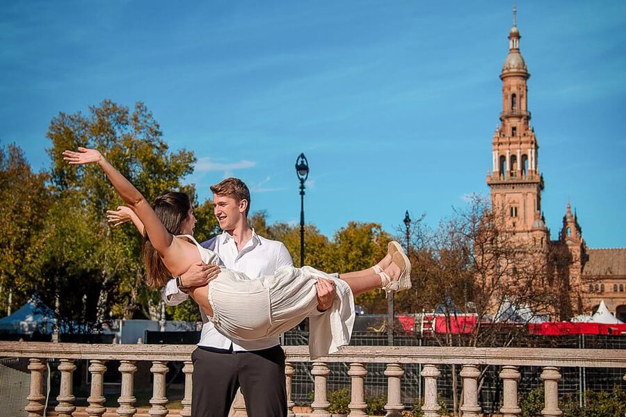 Seville PHOTO WALK - Practical logistics that matter more than you think