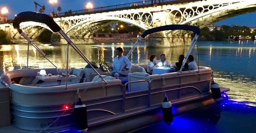 Seville: Private Boat Tour with Paella Lunch and Drinks - What you should know about the boat and service style
