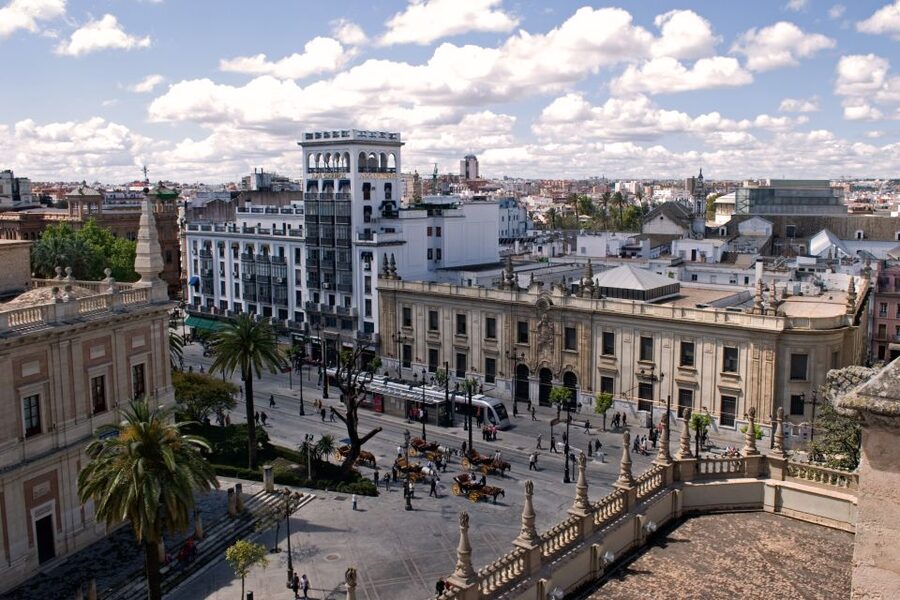 Seville: Private E-Bike City Highlights Tour - Why a private e-bike tour is the smart way to see Seville fast
