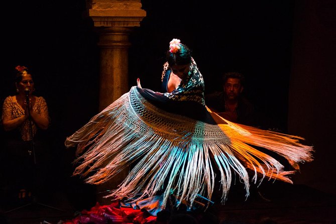Seville: Puro Flamenco Show - Museo del Baile Flamenco - The 18th-century venue feel and why lighting changes everything