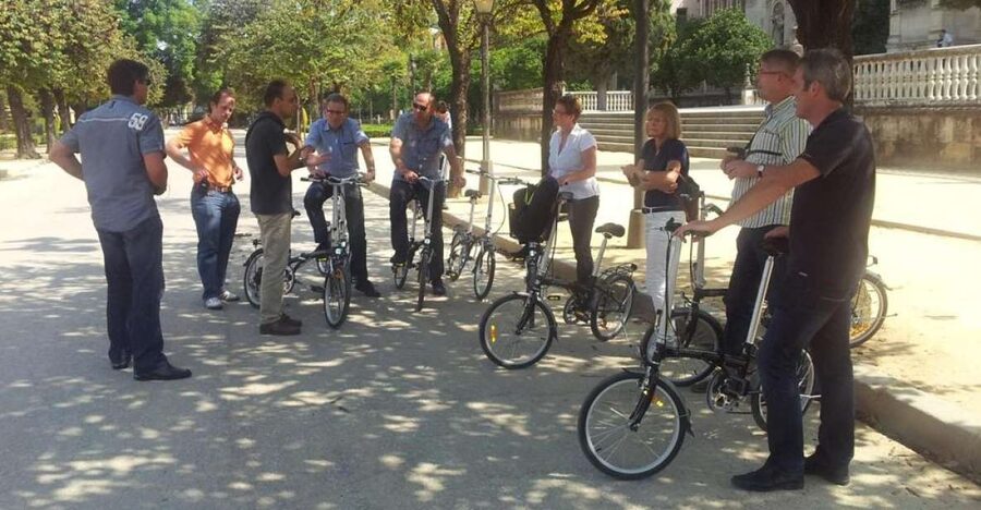 Seville: Relaxing Electric Bike tour with Tour Guide - Key Highlights You’ll Notice Right Away