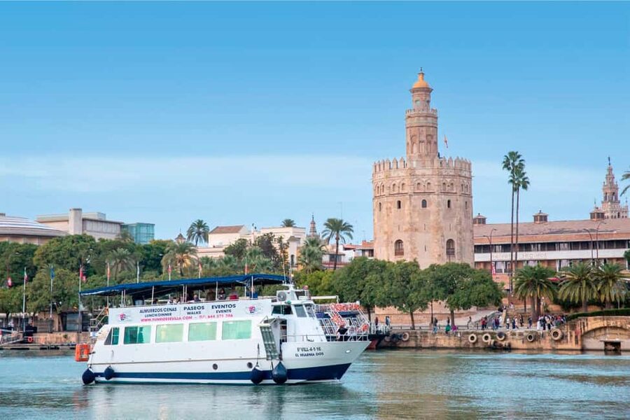 Seville: Restaurant boat ride on the Guadalquivir River with lunch/dinner - Seville from the water: why this Guadalquivir dinner cruise works