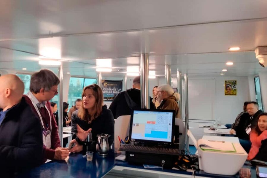 Seville: Restaurant boat ride on the Guadalquivir River with lunch/dinner - The 5-course menu and what it really adds to the cruise