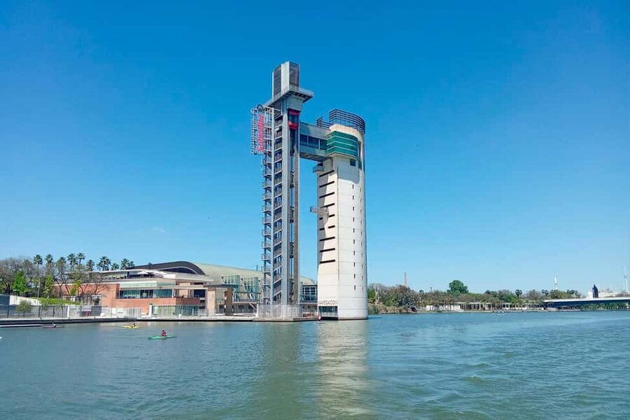 Seville: Restaurant boat ride on the Guadalquivir River with lunch/dinner - Price and value: is $78 per person worth it?