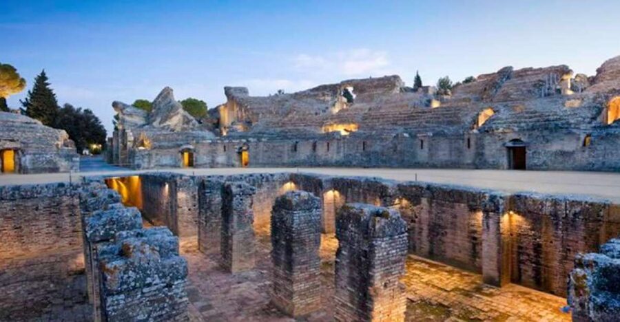 Seville: Roman City of Itálica 2 Hour Tour - Roman Itálica: why this Seville-area stop feels bigger than it looks