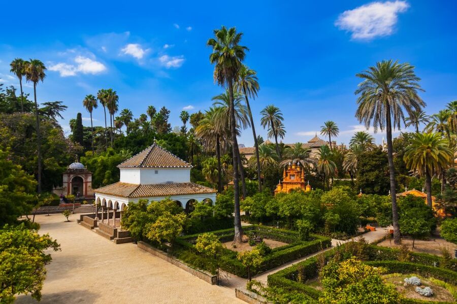 Seville: Royal Alcázar Entry Ticket - Timing, crowds, and why winter mornings can be a secret weapon