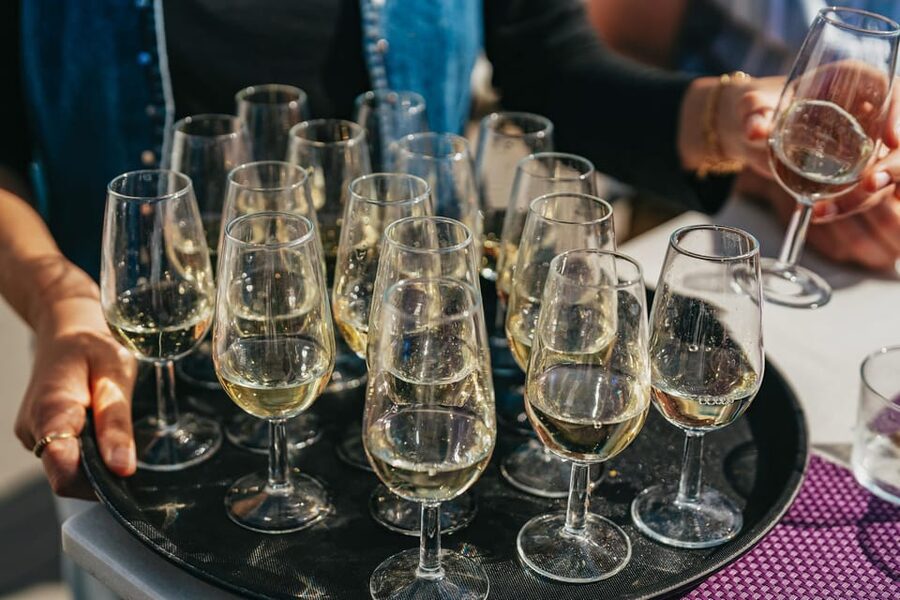 Seville: Sangria Tasting Experience - Should You Book the Seville Sangria Tasting at Terraza del Cristina?