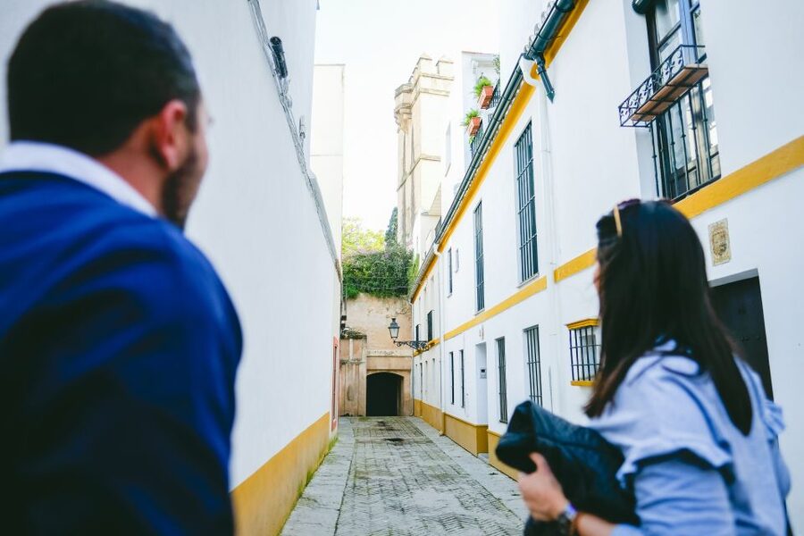 Seville: Small-Group Jewish Quarter Discovery Walking Tour - Group size, pace, and practical tips to keep it enjoyable