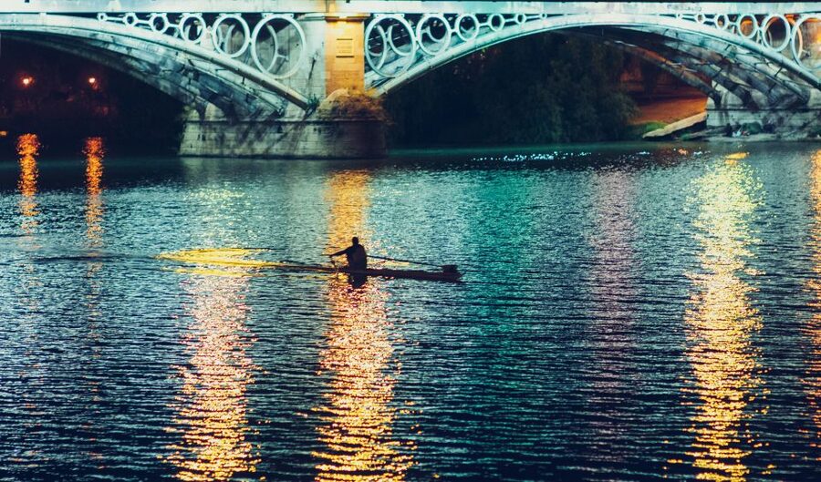 Seville: Tapas Tour Across the River in Triana - A Night Out in Triana That Focuses on Bars, Not Backdrops