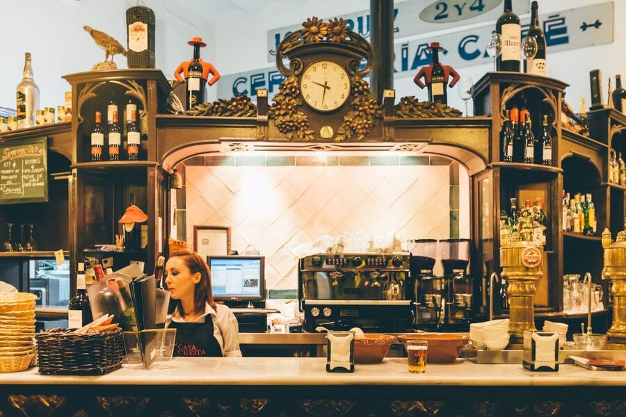 Seville: Tapas Tour Across the River in Triana - Castillo San Jorge, Calle Betis, and the Streets You’ll Want to Revisit