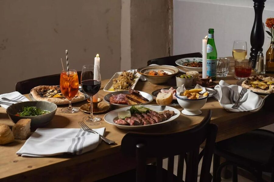 Seville with a Michelin Chef: Gastronomic Tour around Secret Corners - Why Plaza Nueva is the right start for a Seville tastings walk