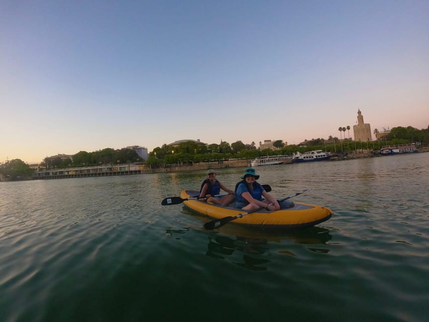 Sunset Kayak: Historic Seville, Triana and La Cartuja - The Route: Torre del Oro, Triana Bridge, and Giralda in One Long Photo Session