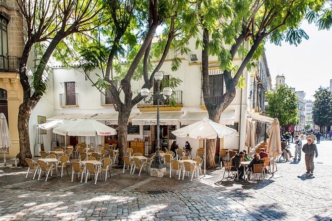 Tapas Food Tour in Jerez de la Frontera - The tabanco experience, small rooms and big personality