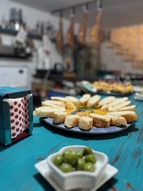 Tapas Tour Cordoba & Wine Experience with chef and sommelier - Pace and structure: what the schedule feels like in real life