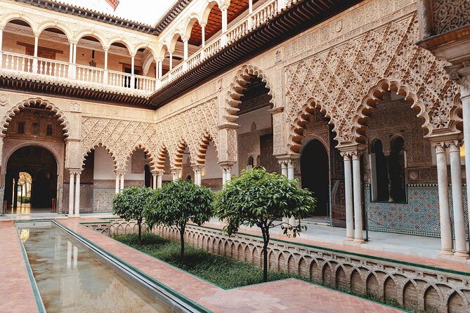 VIP Guided Seville Alcazar Pre-Opening, Cathedral & Old Town - A 8:30am Head Start at Real Alcázar de Sevilla