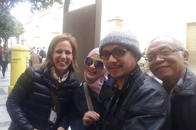 Visit Cathedral Mosque with official guide. Small groups - Entering From Patio de los Naranjos, Then Getting Straight to the Point